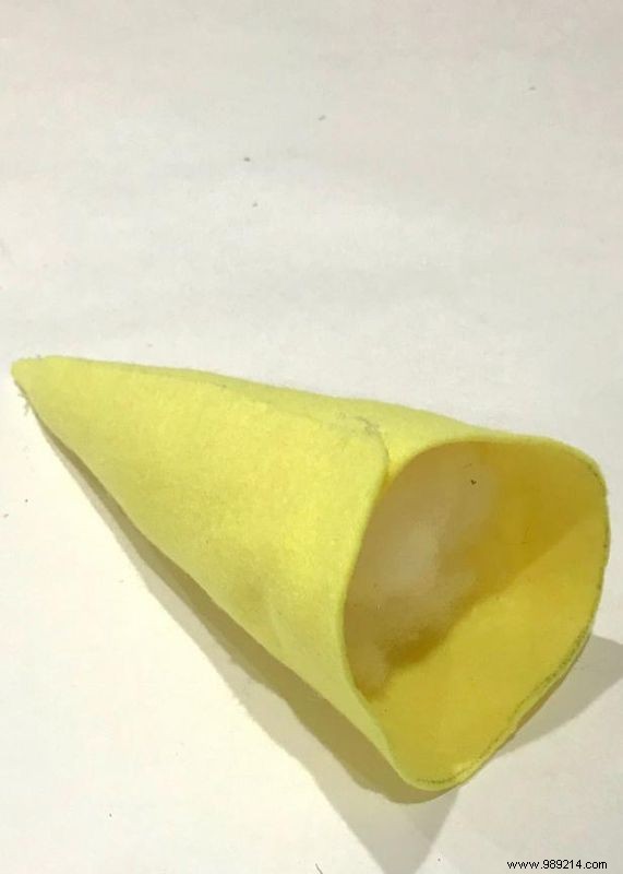 DIY Unicorn Wall Hanging: Easy Rya Weaving Tutorial by Jennifer Ramos