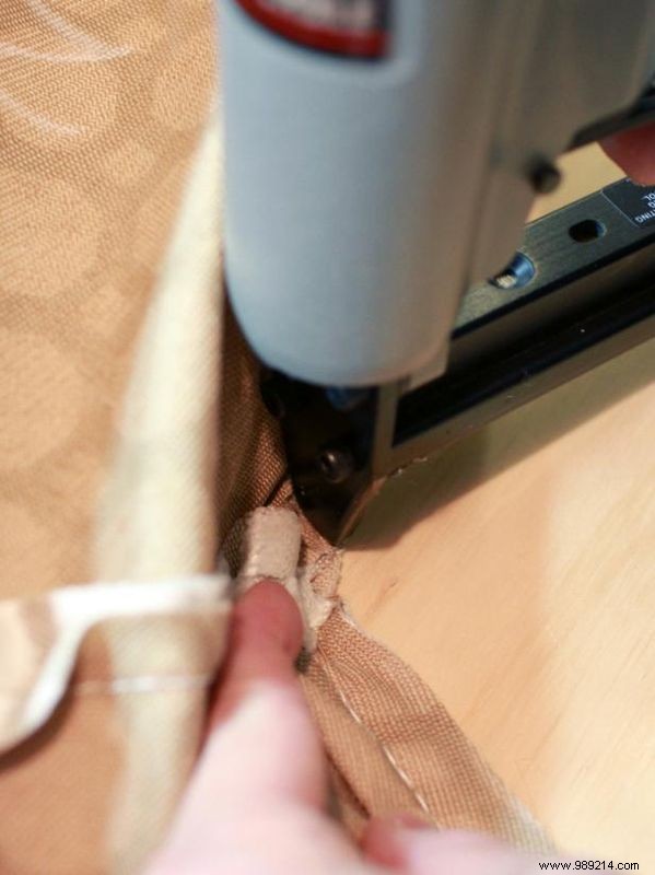 Expert DIY Guide: Craft a Custom-Shaped Upholstered Headboard