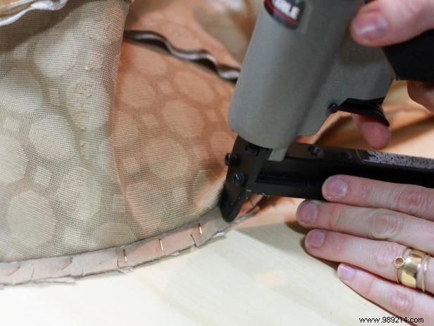 Expert DIY Guide: Craft a Custom-Shaped Upholstered Headboard