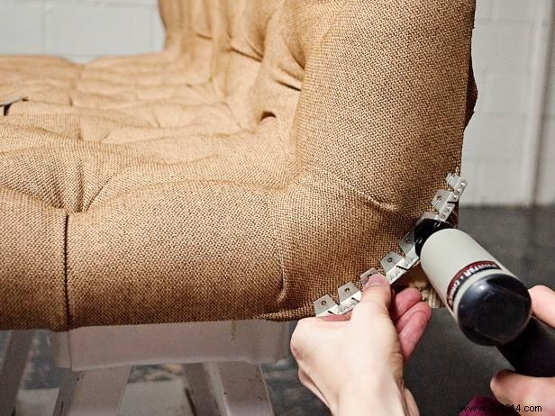 Expert DIY: Build a Luxurious Tufted Winged Headboard in 31 Steps