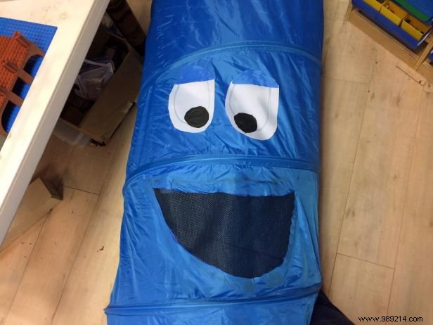 DIY Waving Inflatable Tube Man Halloween Costume: Expert Step-by-Step Guide