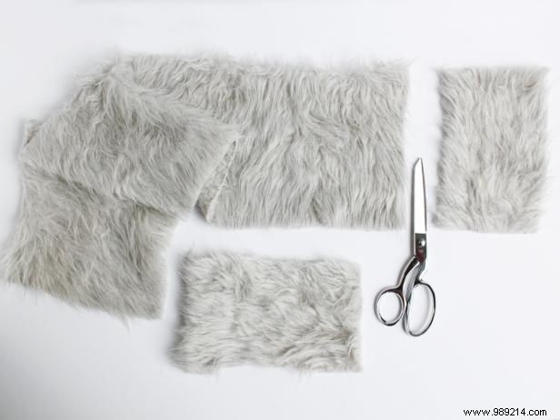 DIY Viking Halloween Costume: Craft an Epic Yarn Beard for Kids – Step-by-Step Guide