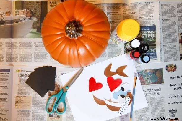 DIY Emoji Pumpkin Tutorial: Craft Customizable Halloween Faces with Magnets