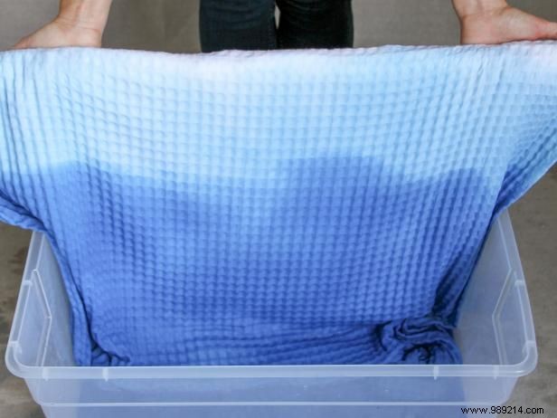 DIY Ombre Shower Curtain: Easy Step-by-Step Guide Under $25 and 1 Hour