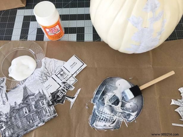 DIY Image Transfer Pumpkins: Elegant Vintage Halloween Decor Tutorial