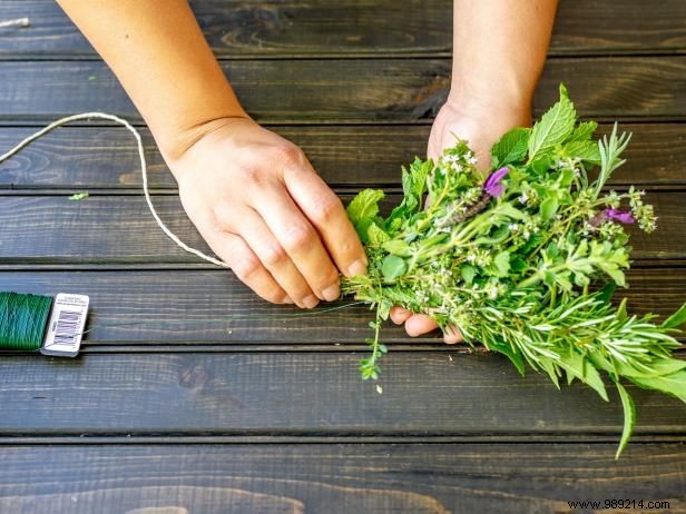 DIY Herb Garland Centerpiece: Simple Step-by-Step Guide from Gardening Expert Debbie Wolfe