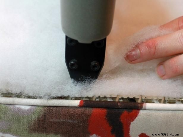 How to Craft a Professional Upholstered Footboard: Expert DIY Guide