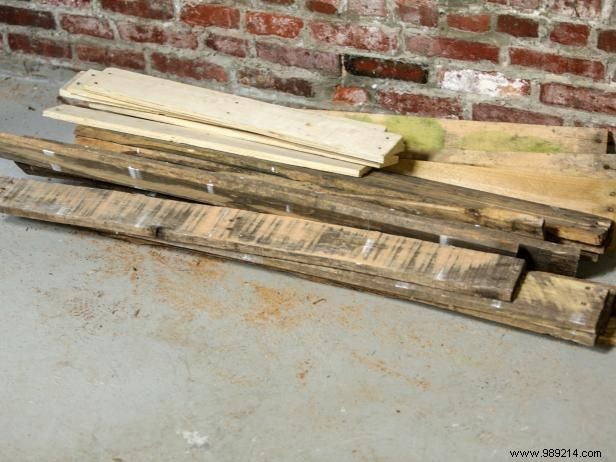 DIY Recycled Pallet Headboard: Expert Step-by-Step Guide