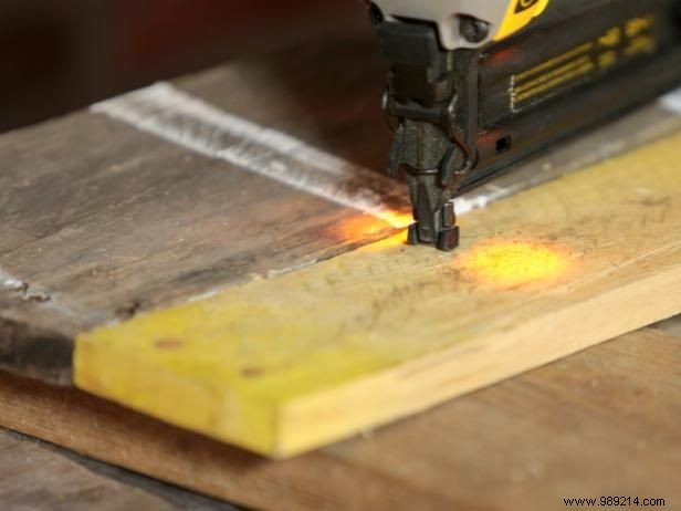 DIY Recycled Pallet Headboard: Expert Step-by-Step Guide