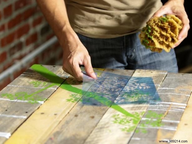 DIY Recycled Pallet Headboard: Expert Step-by-Step Guide