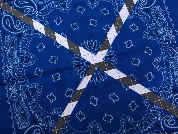 How to Make Stunning Bandana Bunting: Easy DIY Step-by-Step Guide