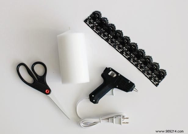 DIY Black Lace Halloween Candles: Easy Step-by-Step Tutorial