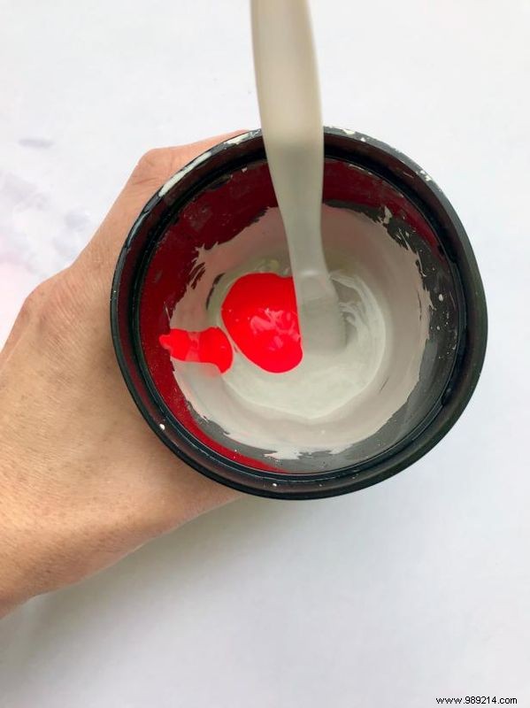 DIY Homemade Chalk Pops: Vibrant, Kid-Friendly Craft Tutorial