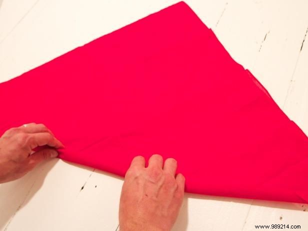 DIY Burlap Wedding Chair Backs: Elegant Mr. & Mrs. Tutorial