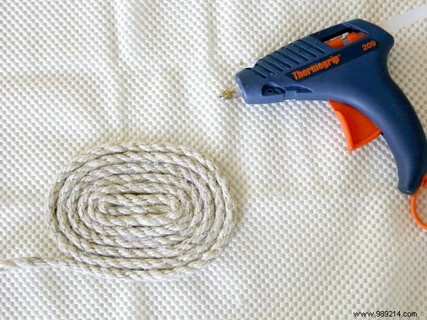 DIY Guide: Craft a Charming Cottage-Style Sisal Rope Rug for Under $15