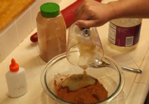 DIY Cinnamon Christmas Ornaments: Simple Recipe for Fragrant Holiday Decor