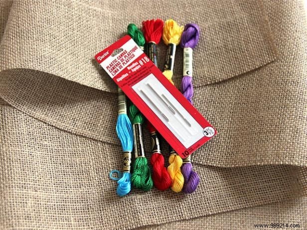 DIY Embroidered Burlap Placemats: Easy Step-by-Step Guide for Rustic Table Decor