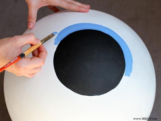 DIY Giant Bloodshot Eye Halloween Yard Decorations: Simple Step-by-Step Guide by Brittni Mehlhoff