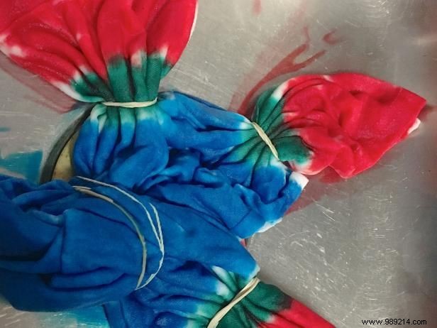 DIY Fruity Tie-Dye T-Shirts: Fun Step-by-Step Guide for Stunning Results