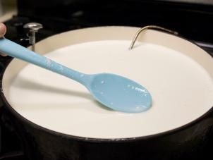 How to Make Fresh Homemade Mozzarella Cheese in Under an Hour