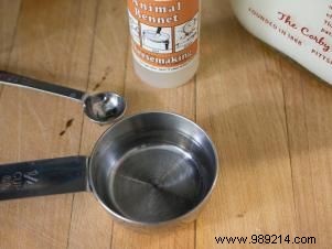 How to Make Fresh Homemade Mozzarella Cheese in Under an Hour