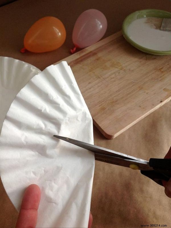 DIY Glowing Halloween Light Pods: Easy Papier-Mâché Tutorial