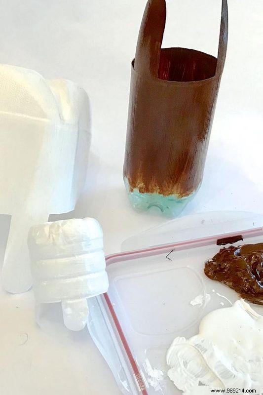 DIY Hanging Bunny Planters from Recycled Plastic Bottles: Step-by-Step Guide