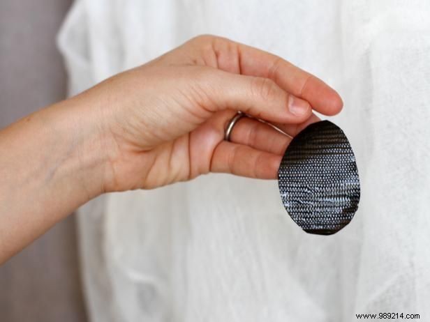 How to Make Spooky Hanging Ghosts for Halloween: Easy DIY Tutorial