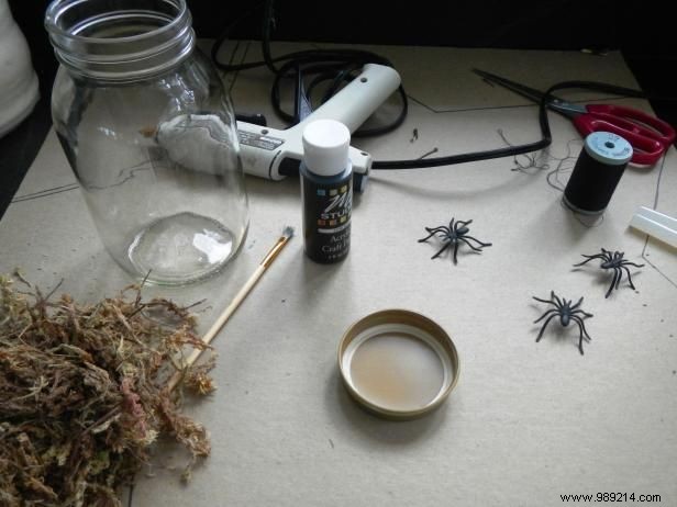 DIY Halloween Terrariums: Spooky Upcycled Jar Crafts for Kids