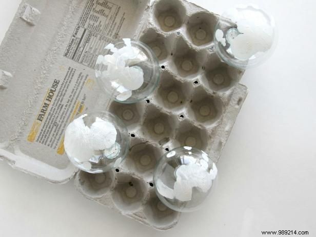 DIY Handprint Snowman Ornaments: Easy Christmas Craft for Kids