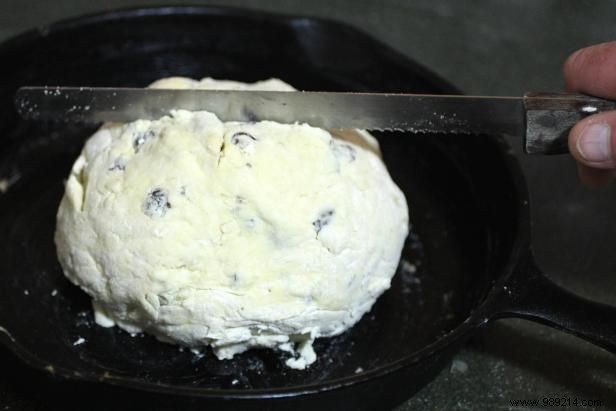 Authentic Spotted Dog Irish Soda Bread: Easy Recipe for St. Patrick s Day