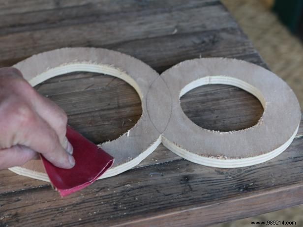 DIY Guide: Craft Rustic Moss-Covered House Numbers for Timeless Curb Appeal