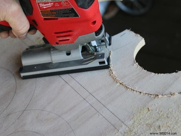 DIY Guide: Craft Rustic Moss-Covered House Numbers for Timeless Curb Appeal