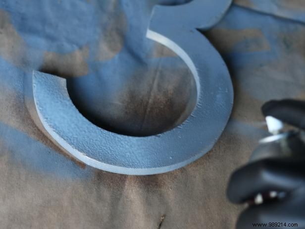 DIY Guide: Craft Rustic Moss-Covered House Numbers for Timeless Curb Appeal