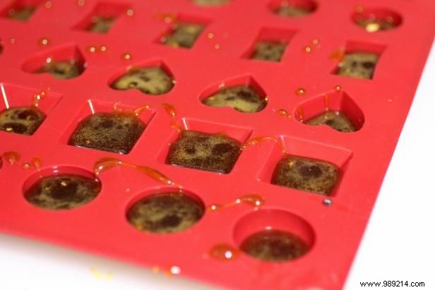 Homemade Natural Cough Drops: Soothe Coughs and Sore Throats with Ginger, Honey, and Lemon