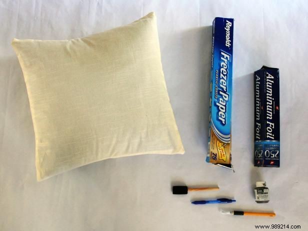 DIY His and Hers Throw Pillows: Easy No-Sew Stencil Tutorial