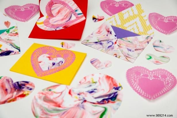 DIY Shaving Cream Marbling: Create Stunning Patterned Paper with Expert Crafter Jennifer Perkins