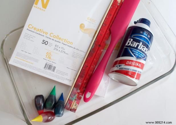 DIY Shaving Cream Marbling: Create Stunning Patterned Paper with Expert Crafter Jennifer Perkins