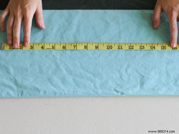 DIY No-Sew Chalkboard Fabric Placemats: Easy Step-by-Step Guide