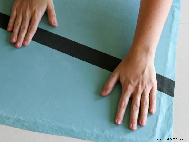 DIY No-Sew Chalkboard Fabric Placemats: Easy Step-by-Step Guide