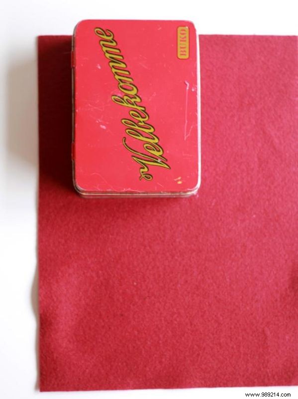 Easy No-Sew DIY Advent Calendar Bags: Step-by-Step Tutorial by Jessica Peterson