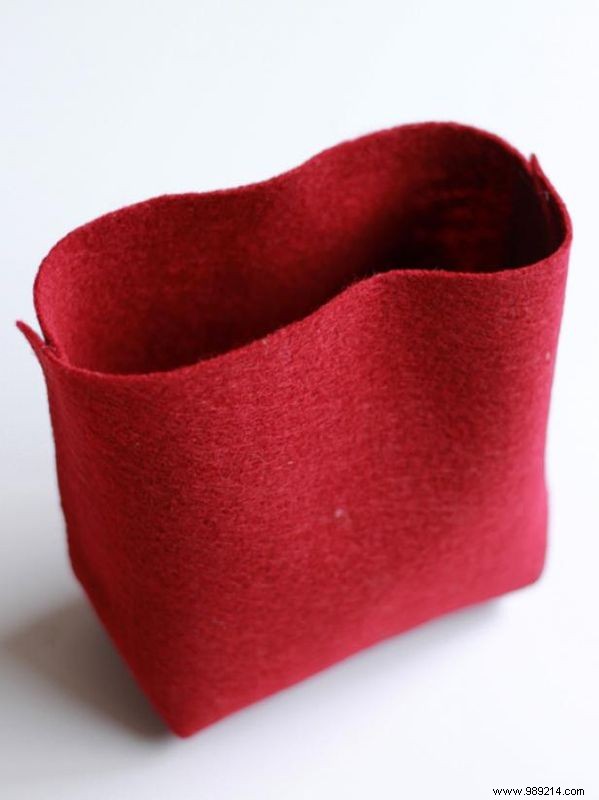 Easy No-Sew DIY Advent Calendar Bags: Step-by-Step Tutorial by Jessica Peterson