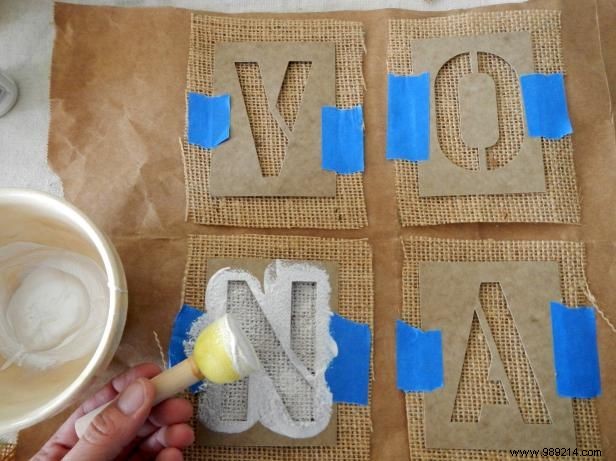 Expert DIY Guide: Crafting Personalized Monogrammed Burlap Gift Tags