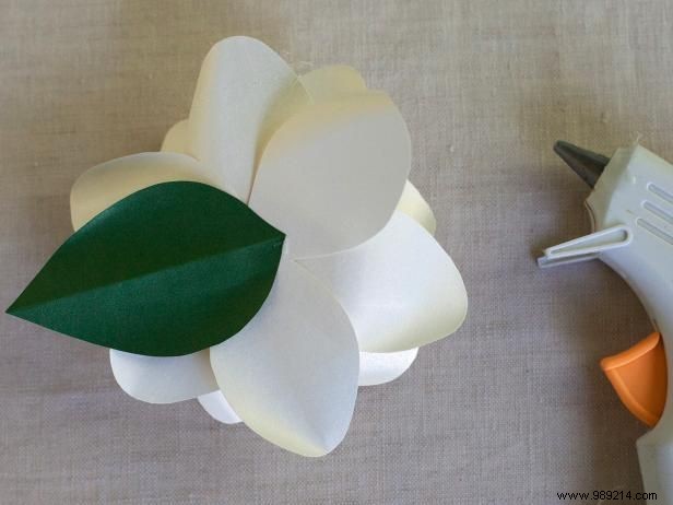 DIY Paper Gardenia Flowers: Expert Step-by-Step Guide to Lifelike, Long-Lasting Blooms