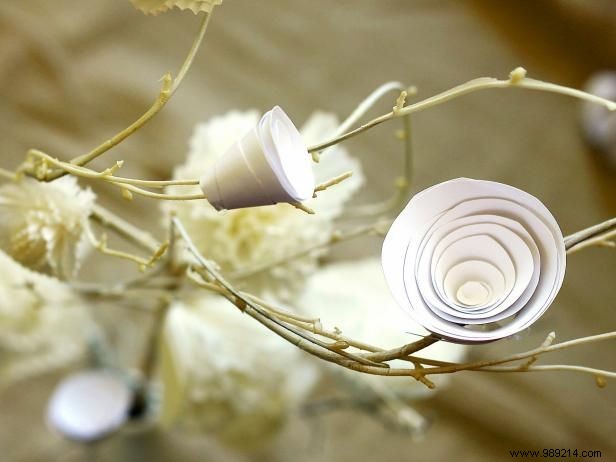 DIY Paper Carnations: Easy Tutorial with Cupcake Liners, Coffee Filters, or Cardstock