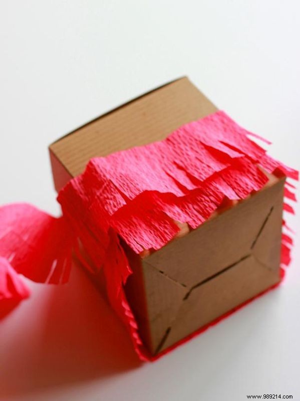 How to Craft Festive Piñata-Style Gift Boxes: Easy DIY Tutorial