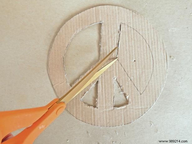 DIY Peace Sign Christmas Ornaments: Easy Step-by-Step Tutorial