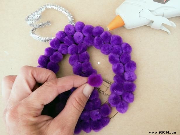 DIY Peace Sign Christmas Ornaments: Easy Step-by-Step Tutorial
