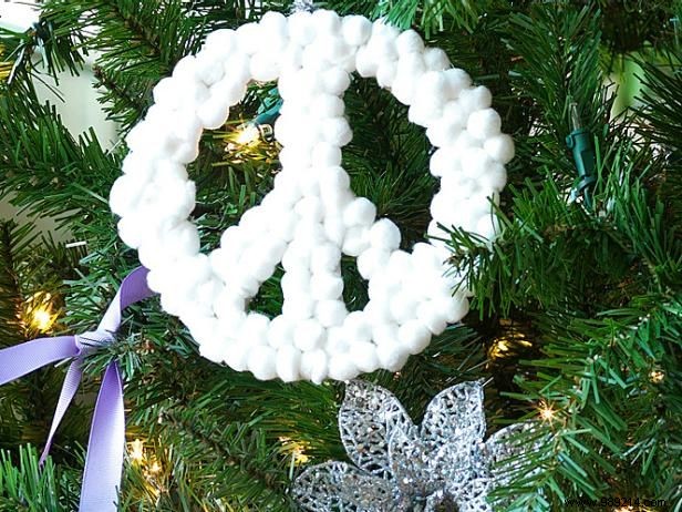 DIY Peace Sign Christmas Ornaments: Easy Step-by-Step Tutorial