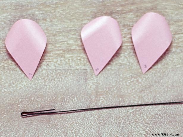 How to Craft Realistic Paper Roses: Expert Step-by-Step DIY Guide